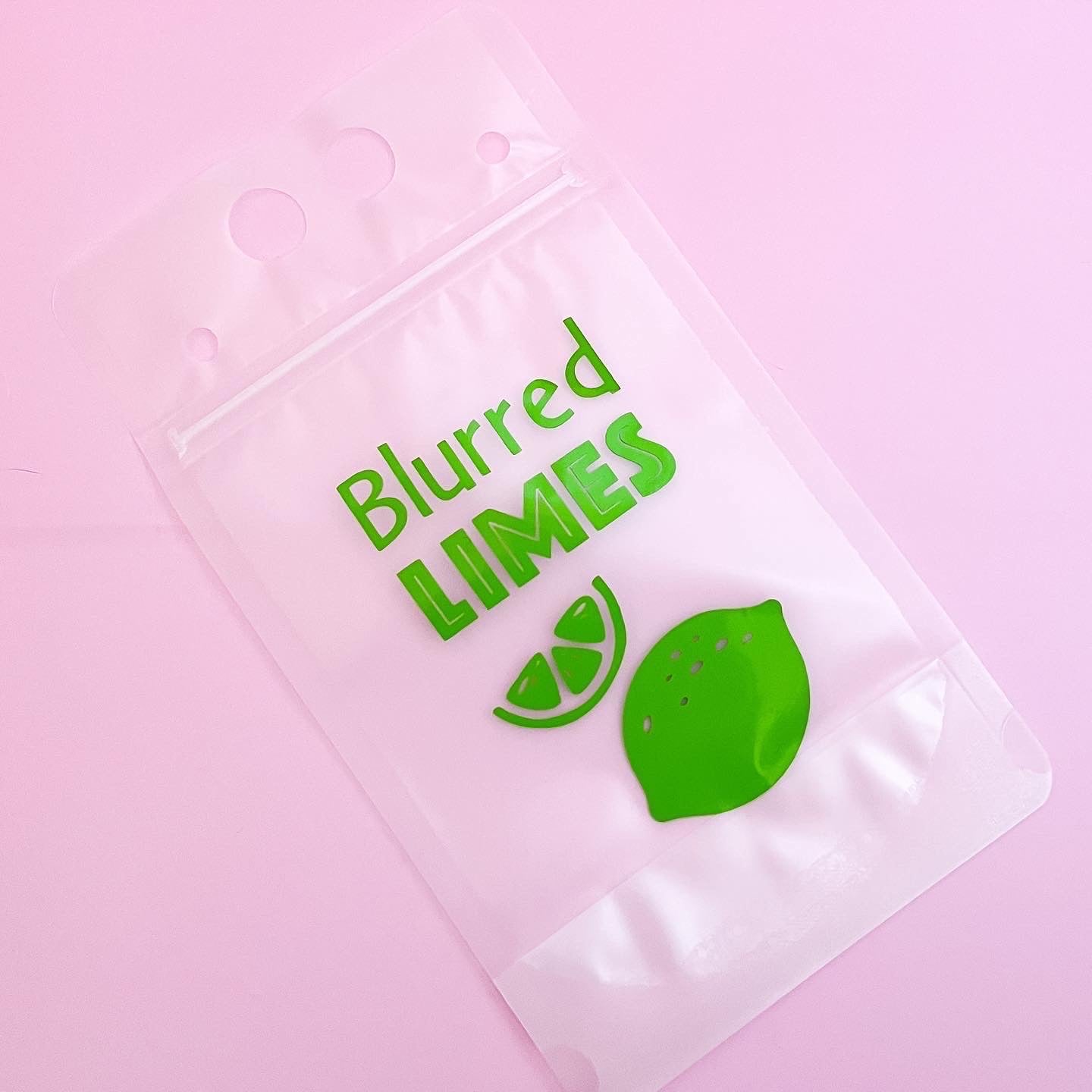 Blurred Limes Drink Pouch